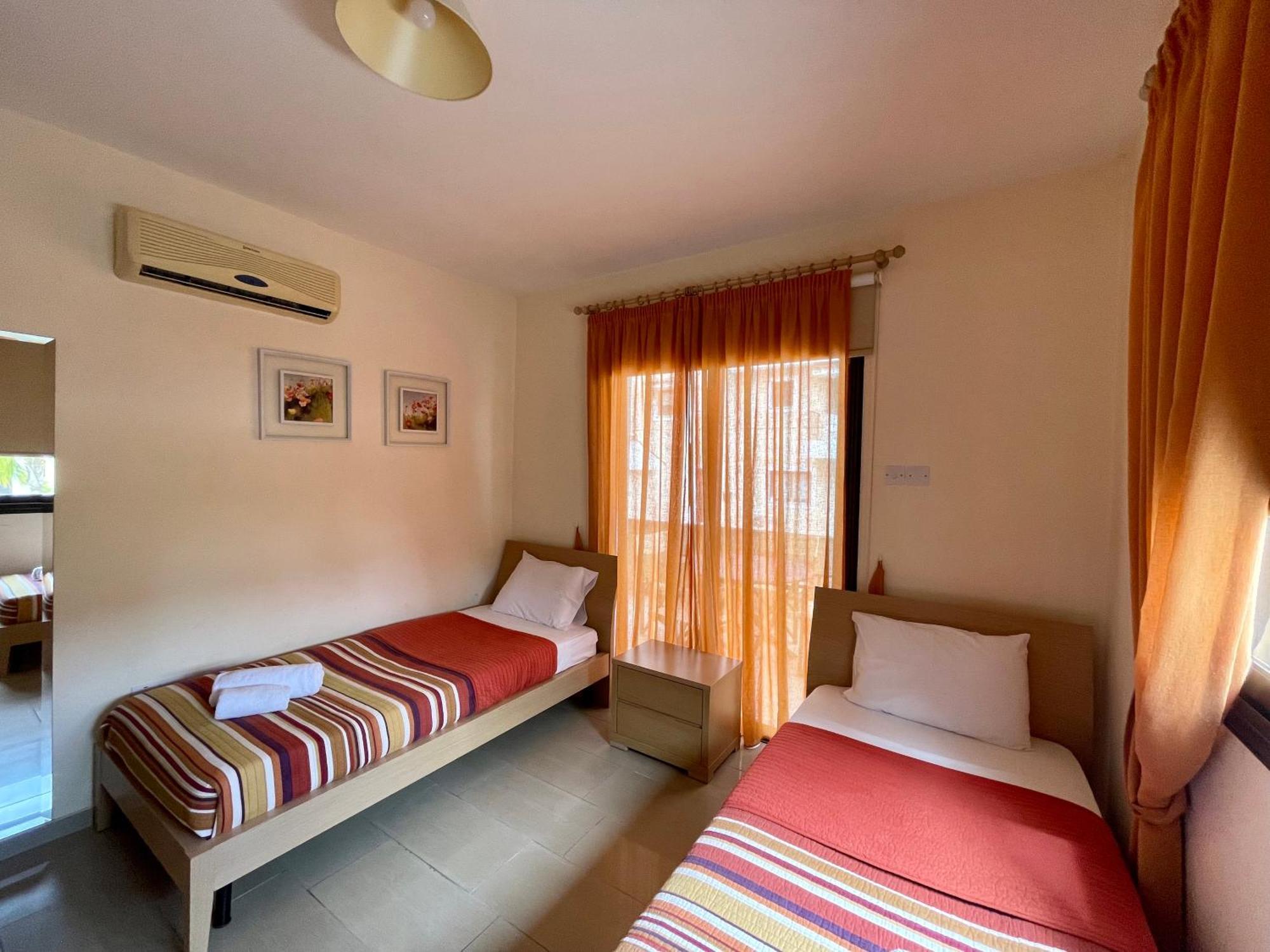 Kyklades Resort&Spa Paralimni Eksteriør billede