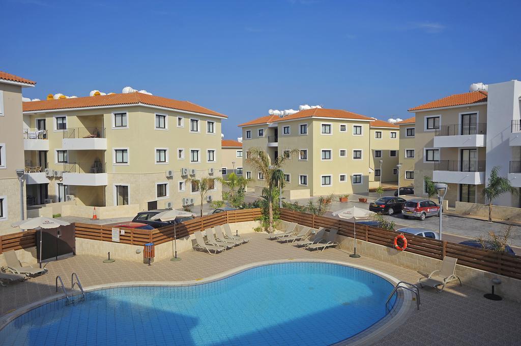 Kyklades Resort&Spa Paralimni Eksteriør billede