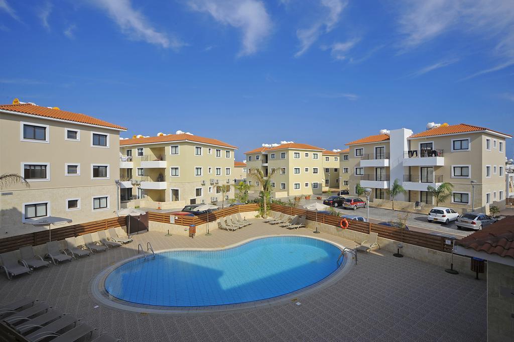 Kyklades Resort&Spa Paralimni Eksteriør billede