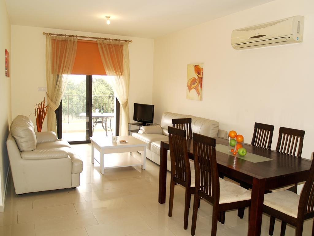 Kyklades Resort&Spa Paralimni Eksteriør billede